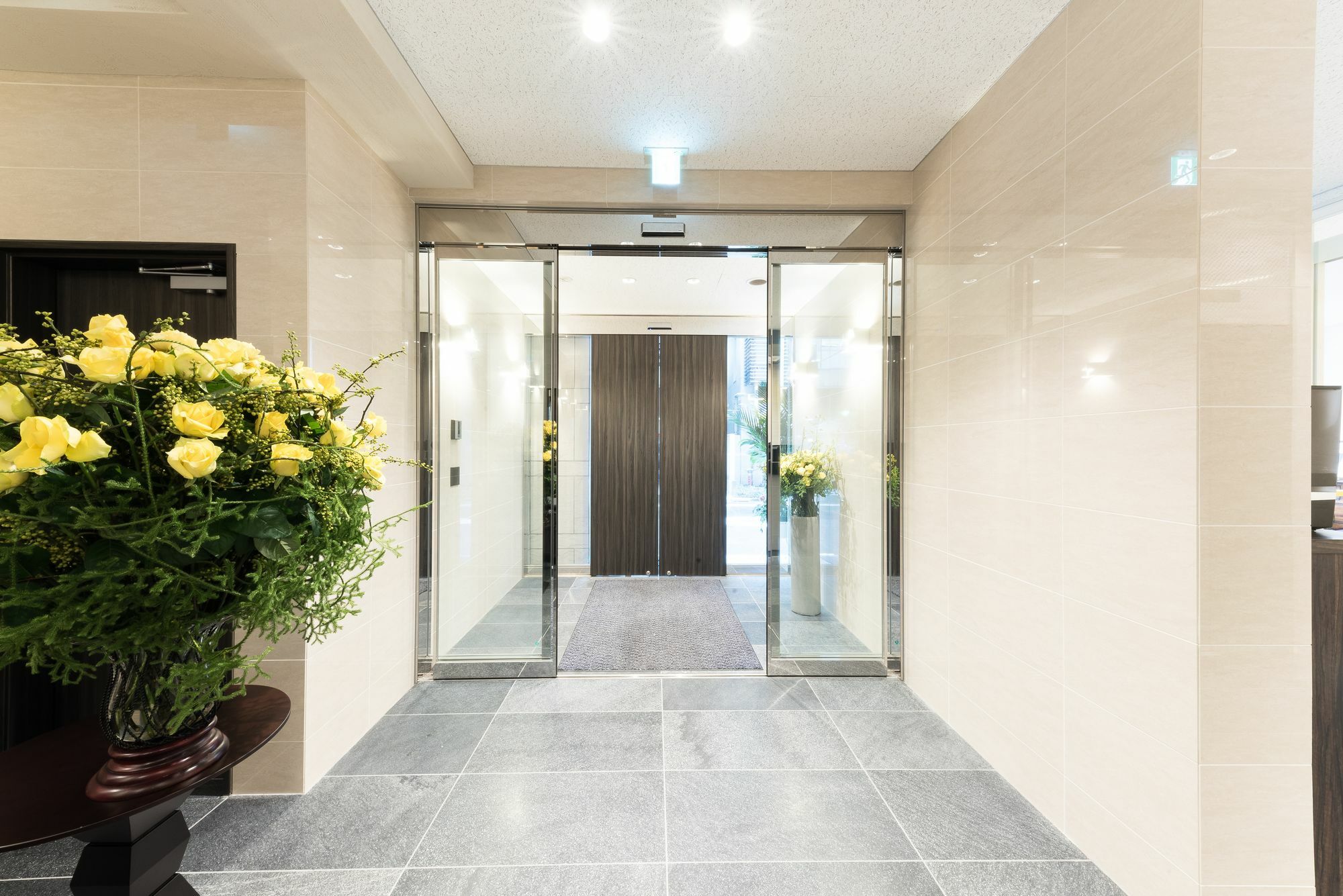 E-Hotel Ginza Select Tokyo Eksteriør bilde